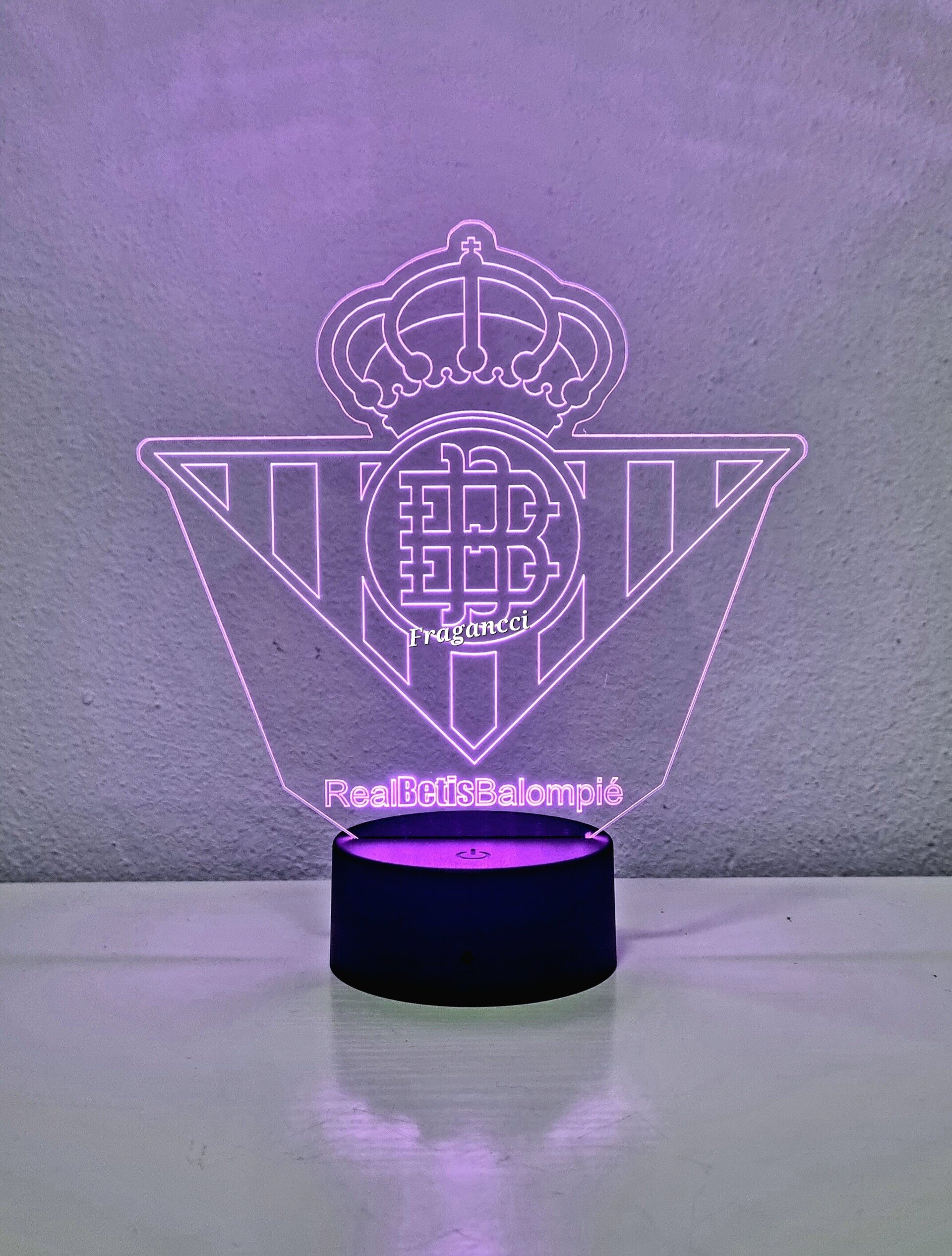 Lampara led 3d Escudo Futbol R Betis personalizable, Lámpara led sobremesa - 5