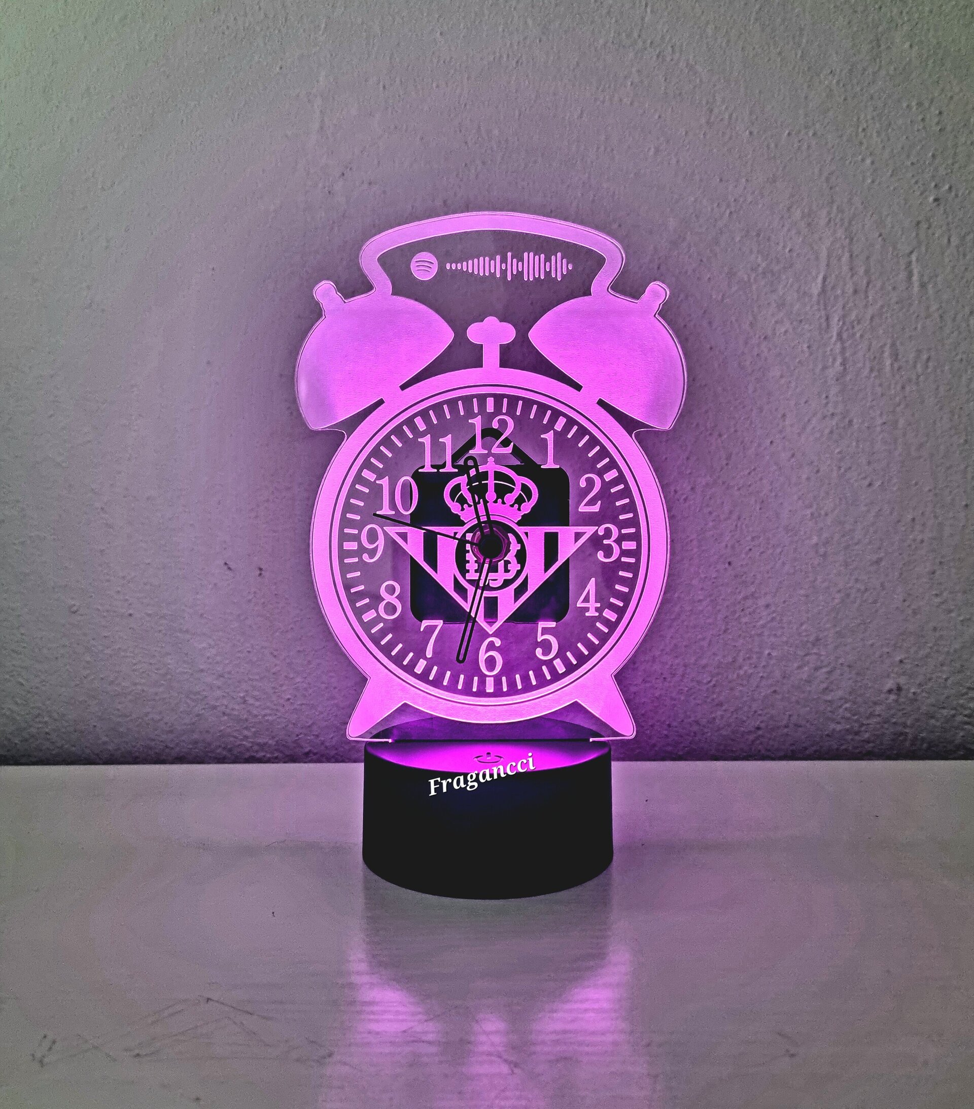 Lampara led 3d sobremesa con Escudo Futbol + Reloj + Himno Betis personalizable - 6