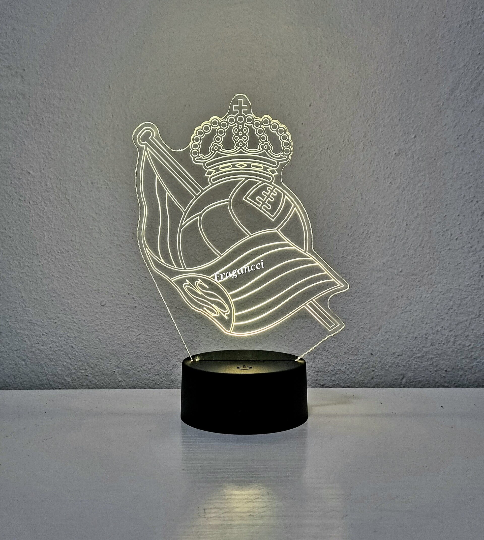 Lampara led 3d Escudo Futbol R Sociedad personalizable, Lámpara led sobremesa - 3