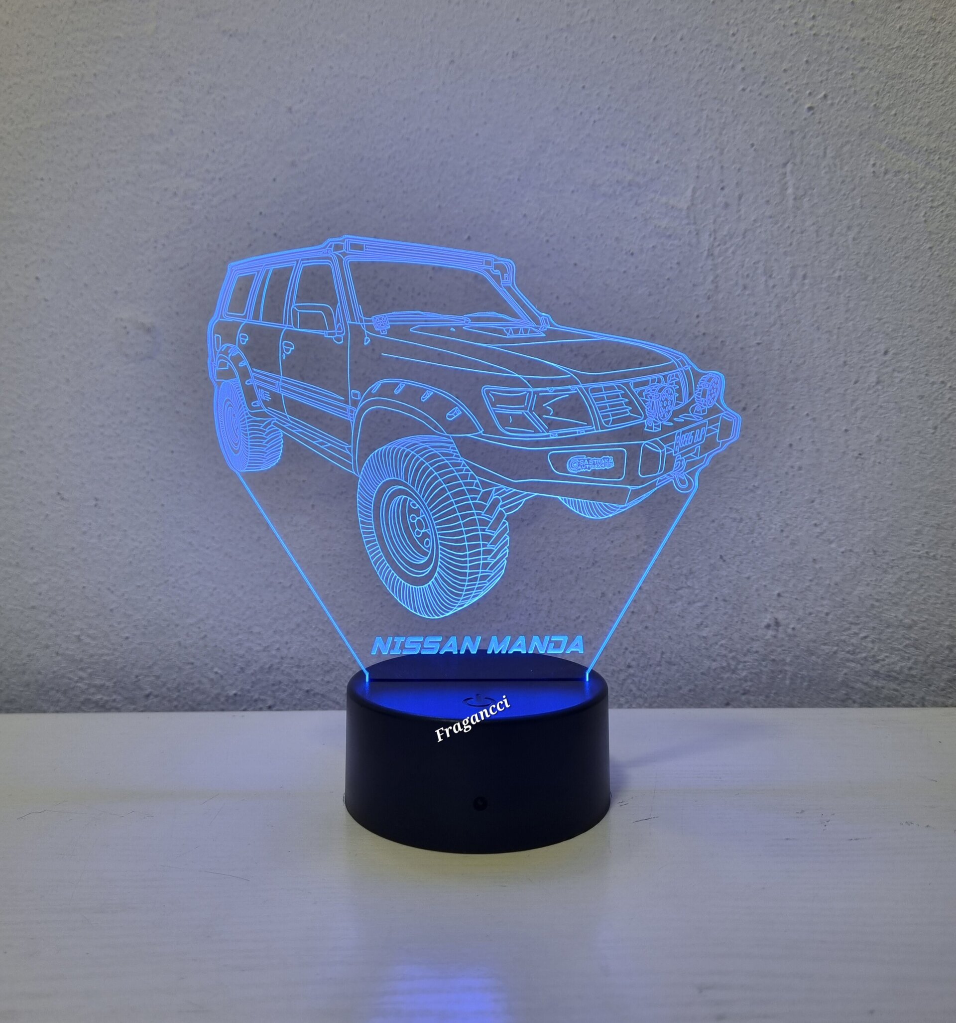 Lampara led 3d Coche  Nissa n Patrol y61 Largo personalizable, lampara sobremesa - 6