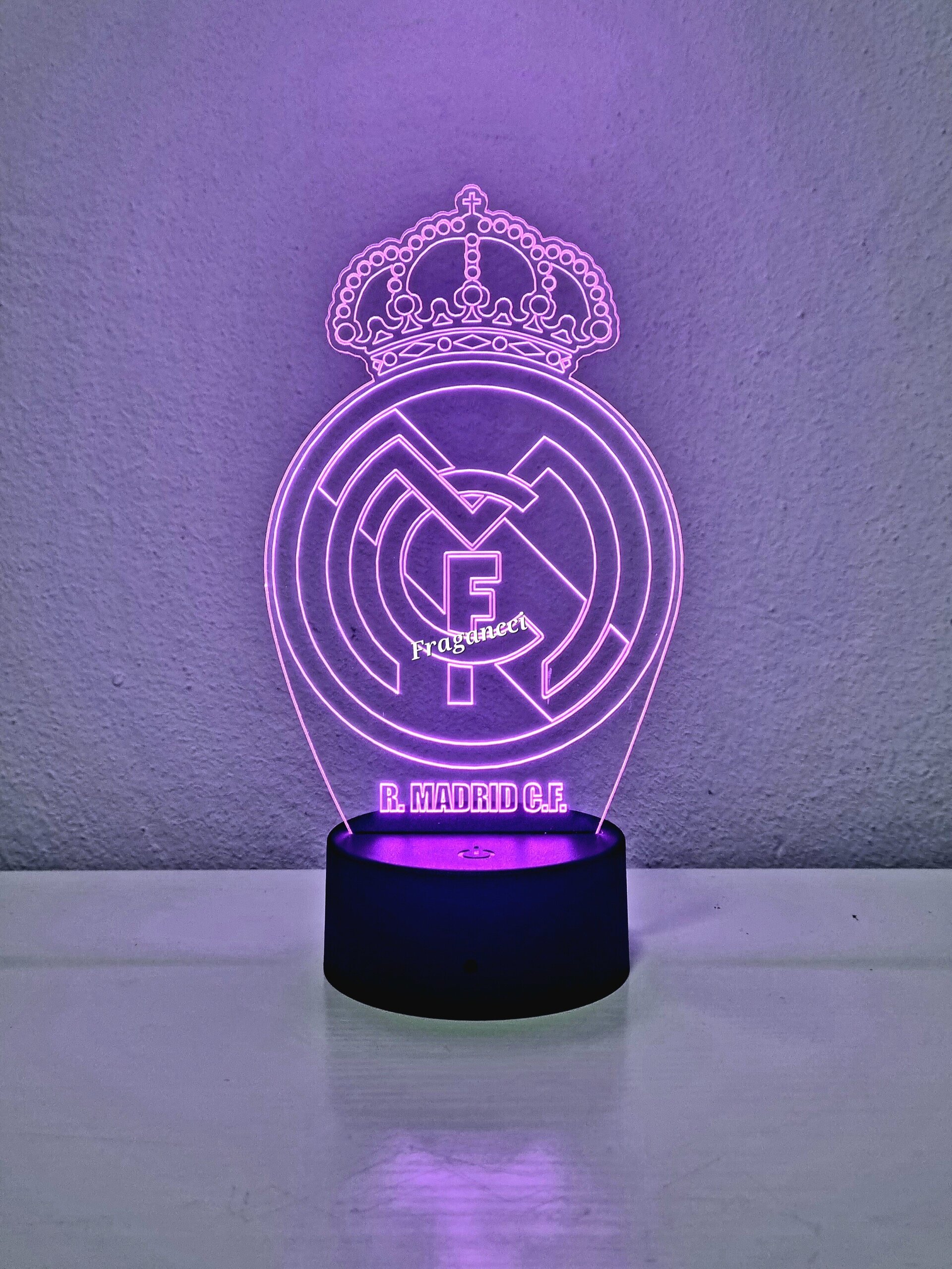 Lampara led 3d Escudo Futbol R Madrid personalizable, Lámpara led sobremesa - 6