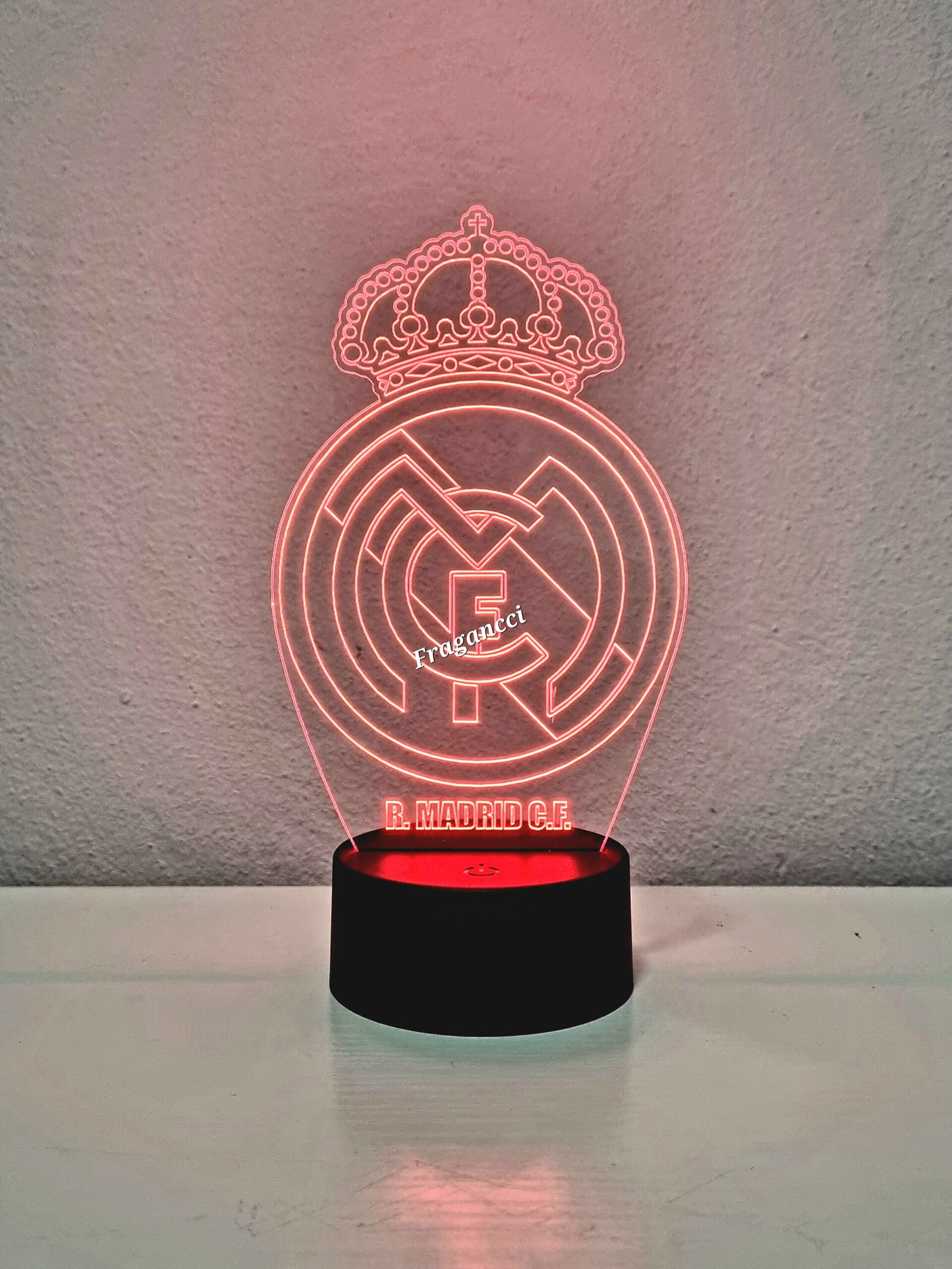 Lampara led 3d Escudo Futbol R Madrid personalizable, Lámpara led sobremesa - 9
