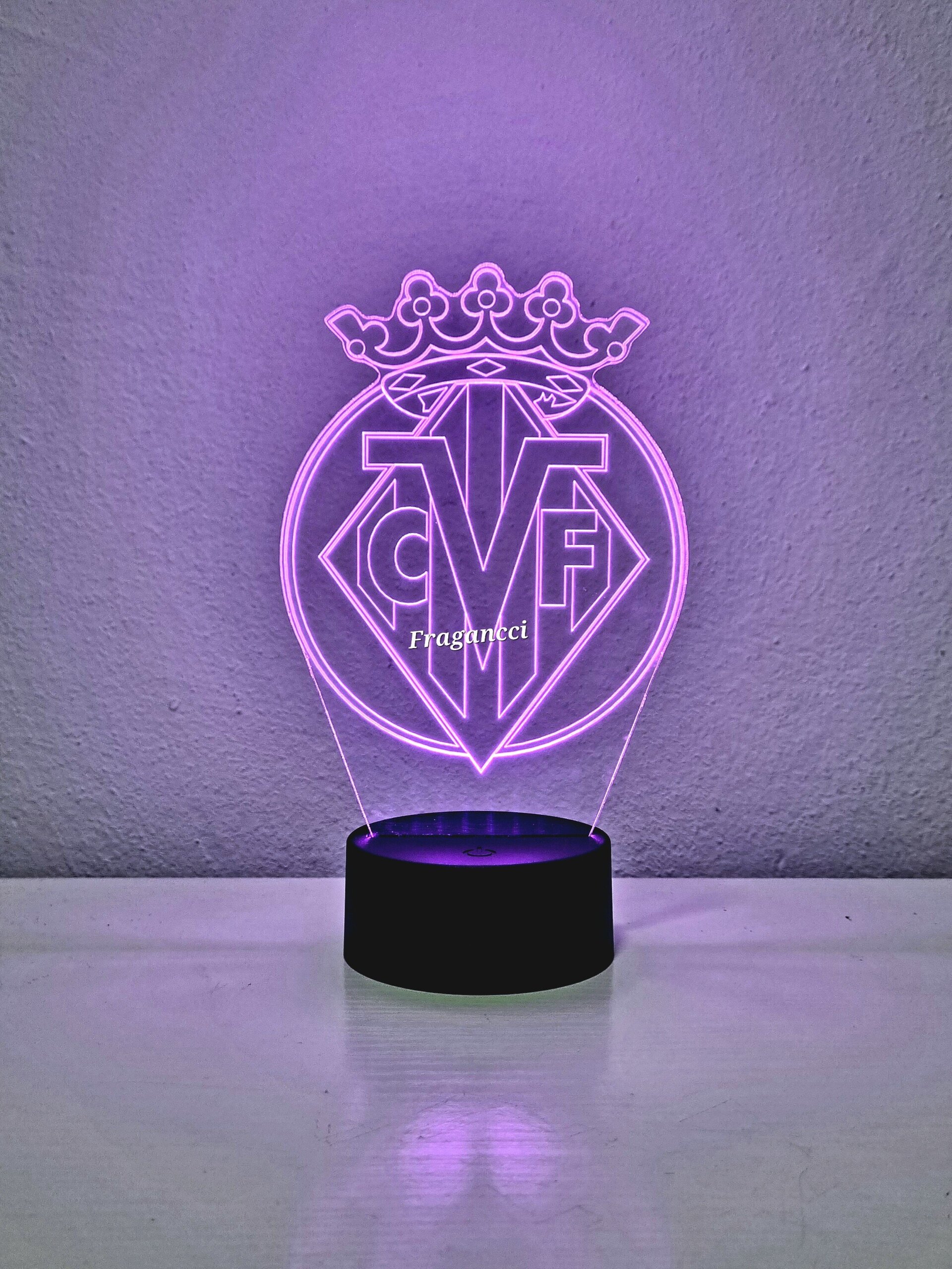 Lampara led 3d Escudo Futbol Villarreal personalizable, Lámpara led sobremesa - 3