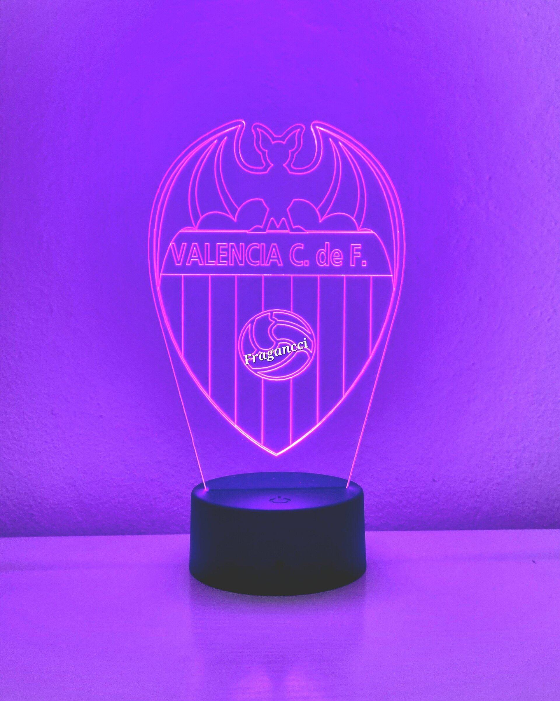 Lampara led 3d Escudo Futbol Valencia personalizable, Lámpara led sobremesa - 9