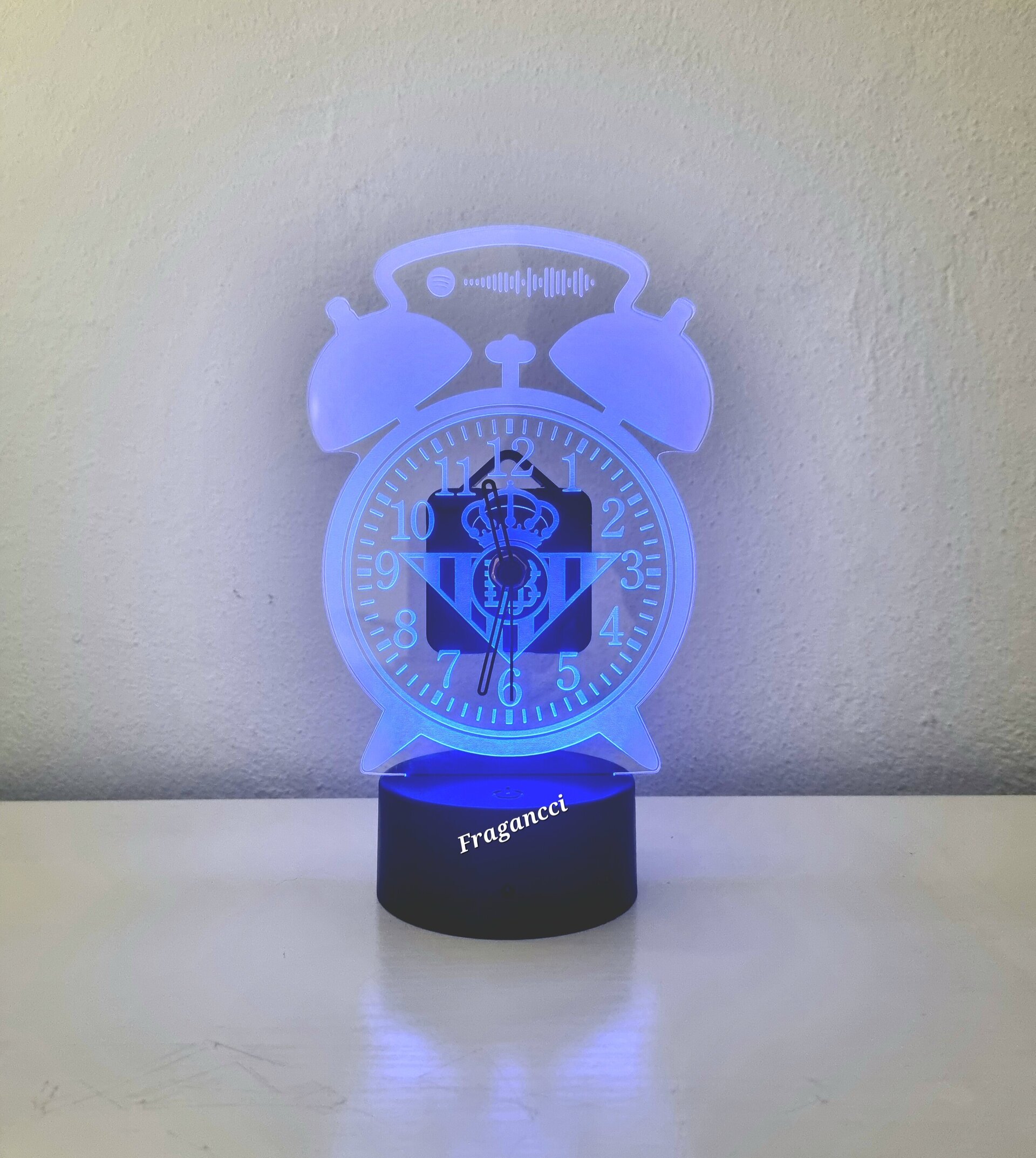 Lampara led 3d sobremesa con Escudo Futbol + Reloj + Himno Betis personalizable - 4