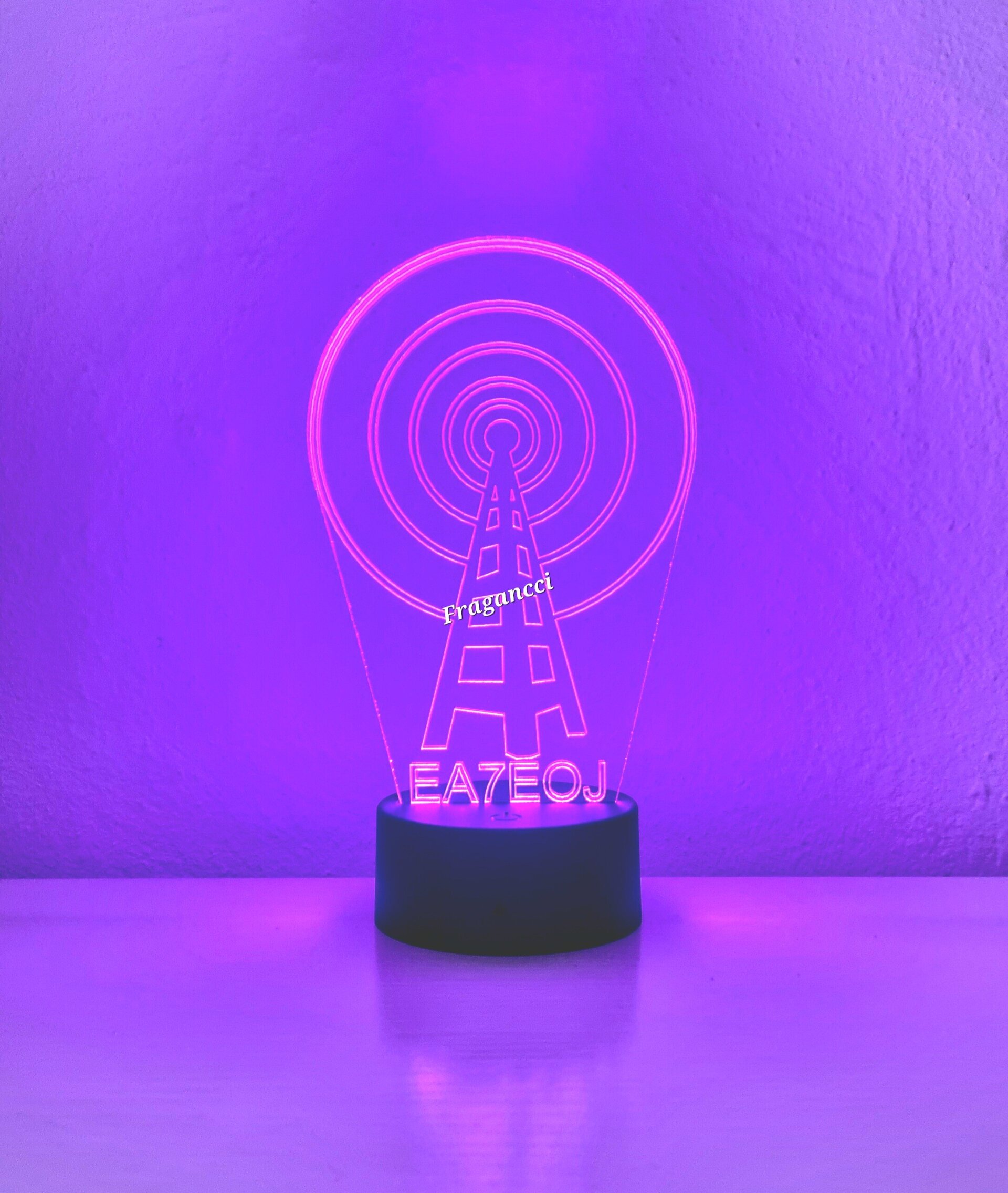 Lampara led 3d indicativo radioaficionados personalizable, Lámpara sobremesa - 3