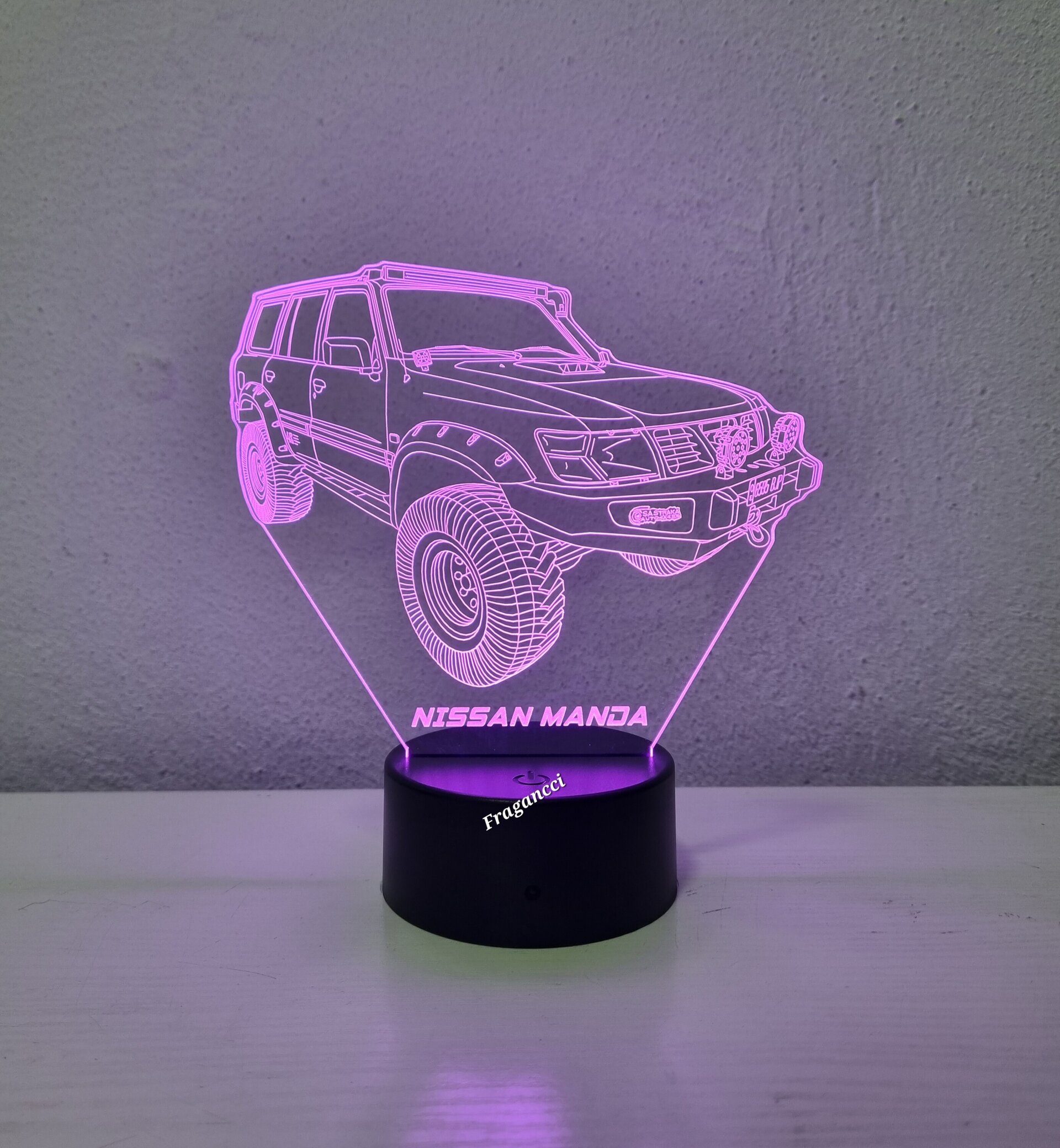 Lampara led 3d Coche  Nissa n Patrol y61 Largo personalizable, lampara sobremesa - 4