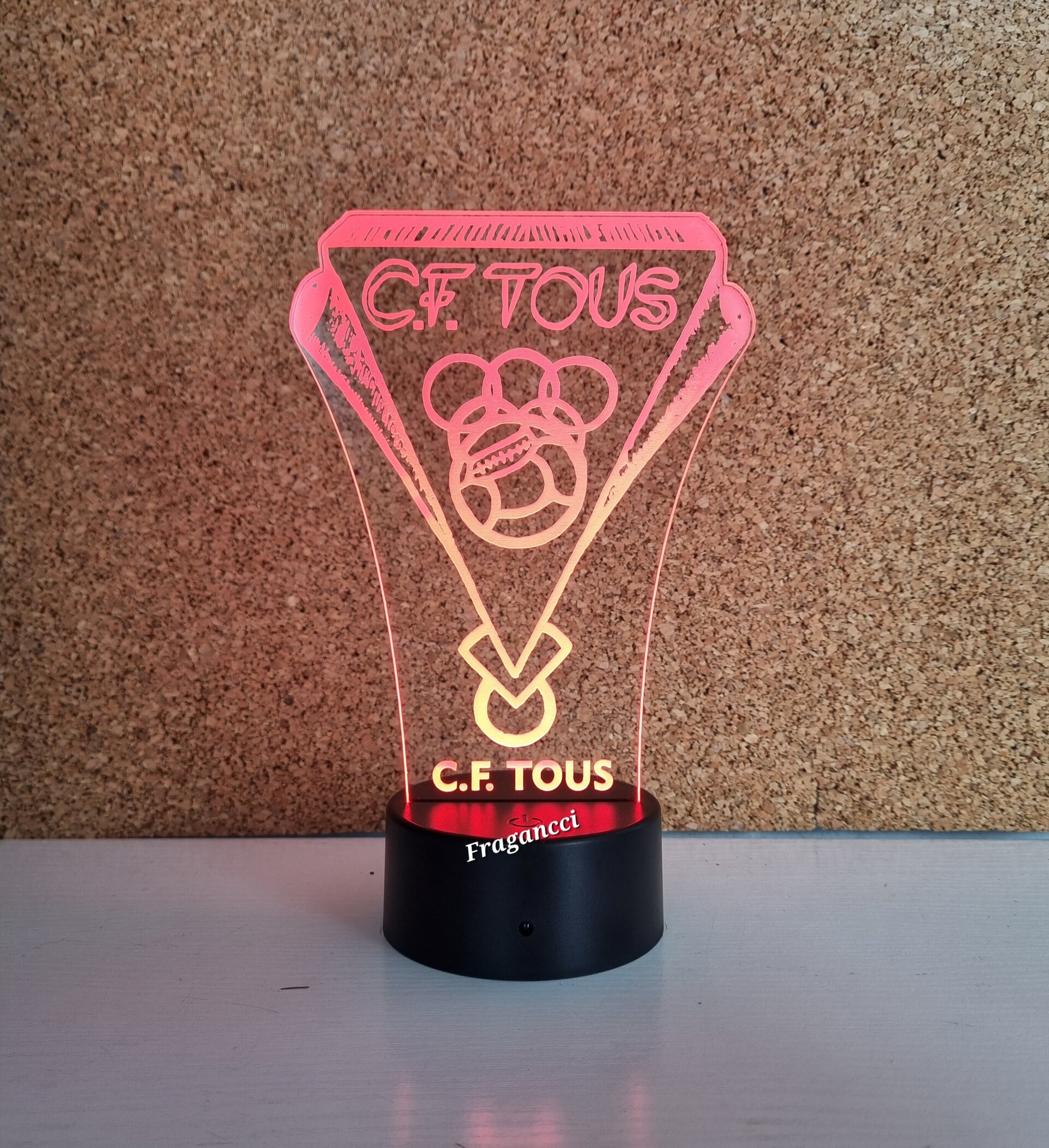 Lampara led 3d sobremesa con Escudo Futbol C.F. Tous personalizable - 9