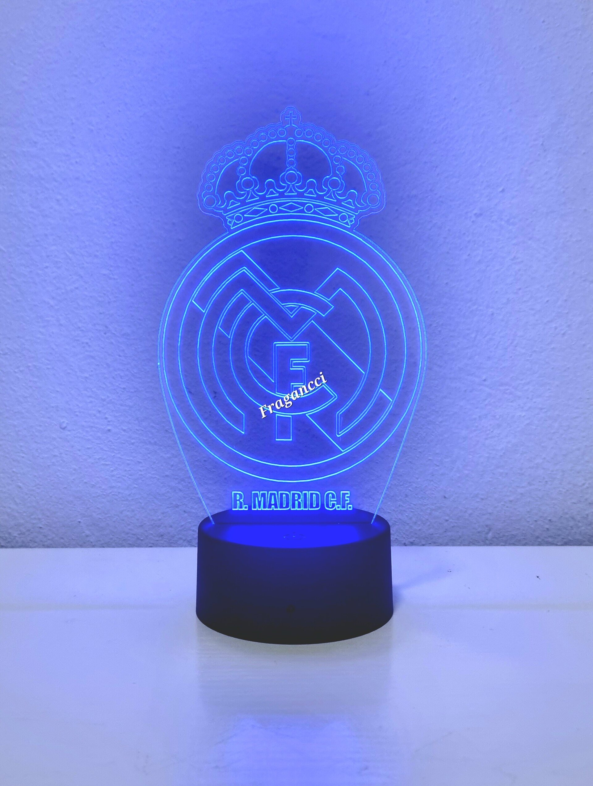 Lampara led 3d Escudo Futbol R Madrid personalizable, Lámpara led sobremesa - 7